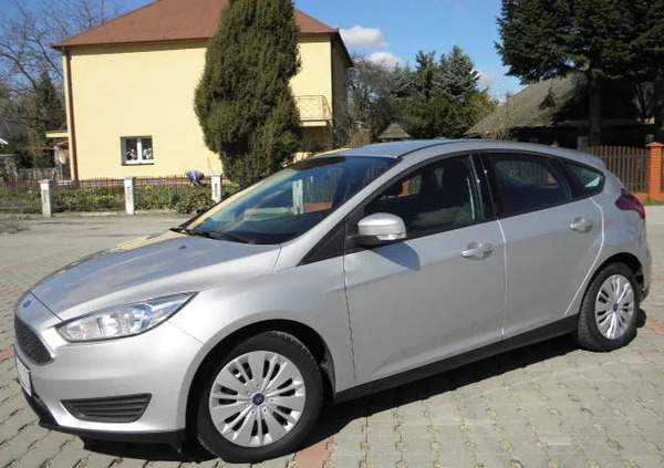Ford Focus cena 39900 przebieg: 130000, rok produkcji 2017 z Kunów małe 466